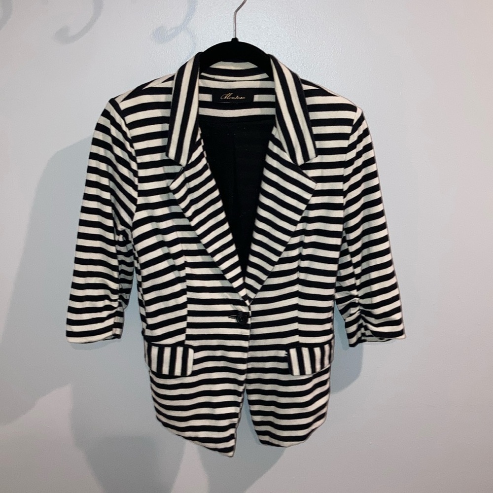 Monteau black and white striped blazer 🖤🤍 small